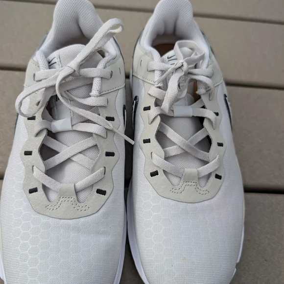 ⭐  New! Nike Women’s Beige Leopard-Accent Athletic Sneakers Worn Outside Once! - Picture 2 of 3